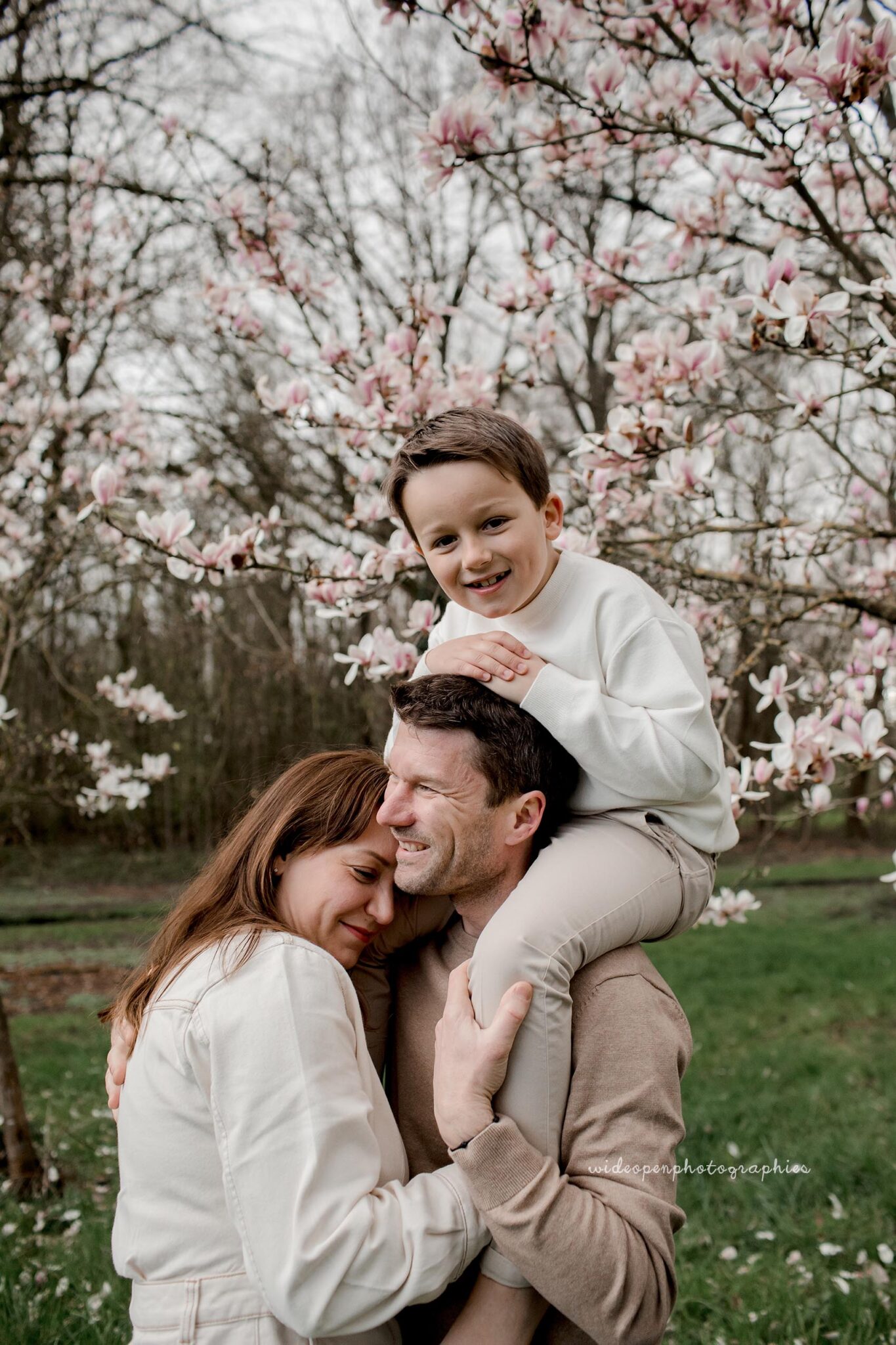 seance photo dans les magnolias près de lille